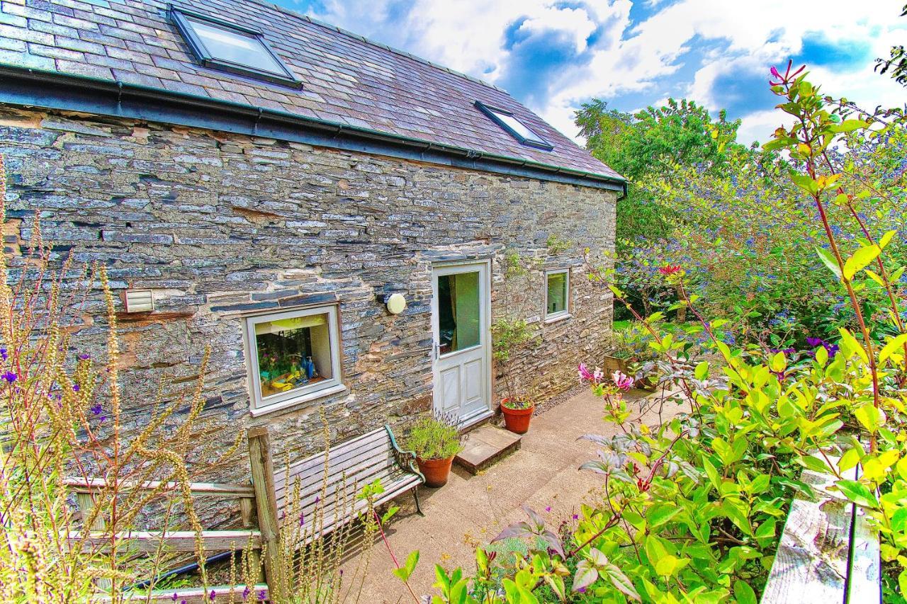 Вилла Cefn Ceiriog Лланголлен Экстерьер фото